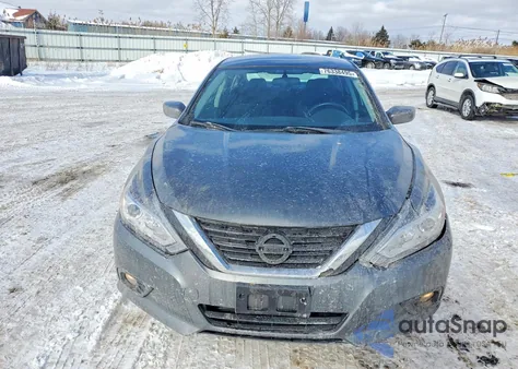2018 Nissan Altima 2.5 z USA, uszkodzony, nr VIN 1N4AL3APXJC125943